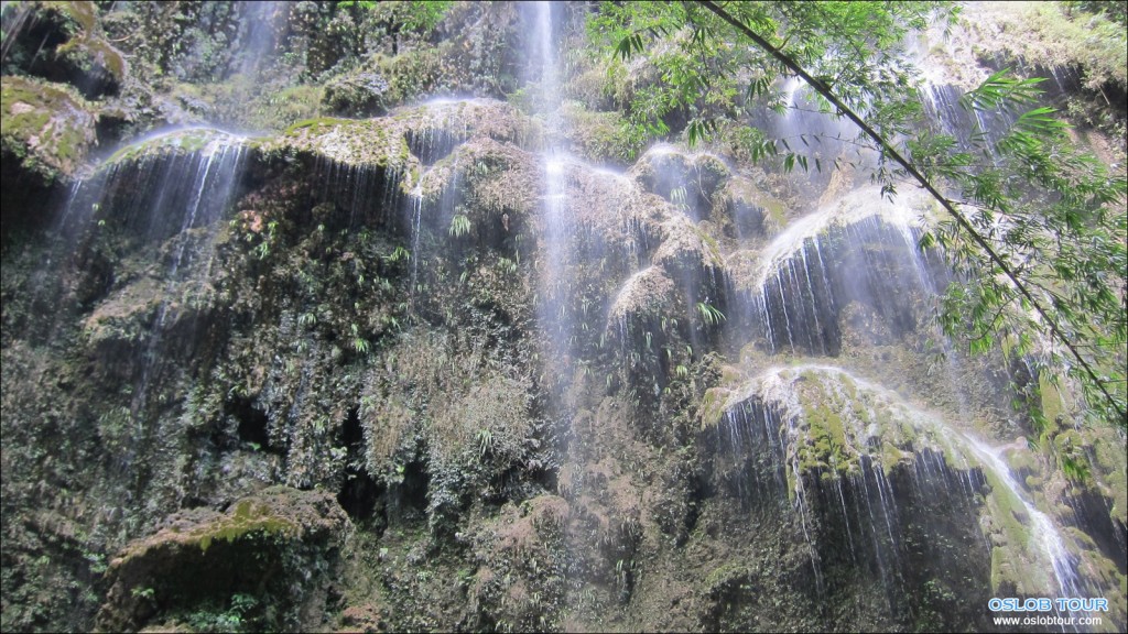 투말록 폭포 - Tumalog Water Falls